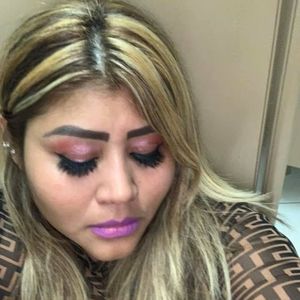 Meet your Posher, Delfina